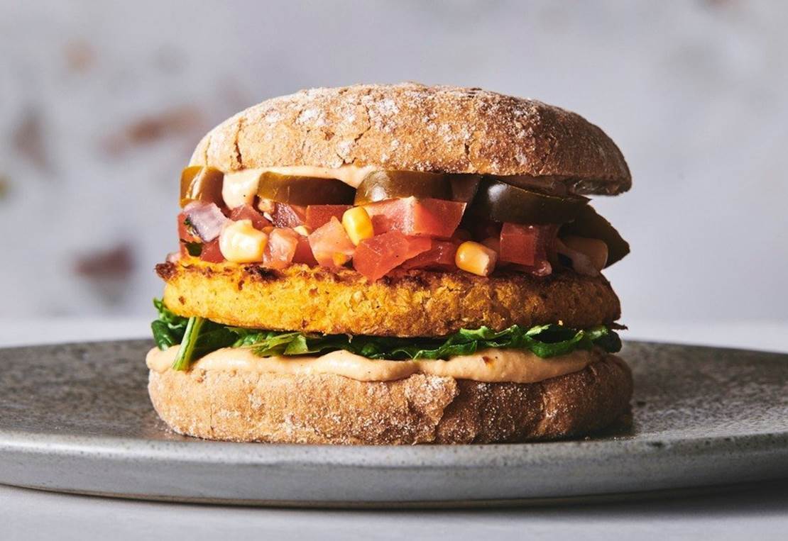 A7399f8a 3930 11E9 A8e6 0A586460844f Spicy Burger Copy (1)